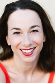 Portrait von Jennifer Pöll, Copyright Tanja Krauth