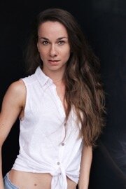 Portrait von Jennifer Pöll, Copyright Nico Stank