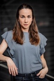 Portrait von Jennifer Pöll