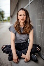 Portrait von Jennifer Pöll