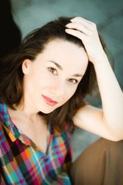 Portrait von Jennifer Pöll, Copyright Tanja Krauth